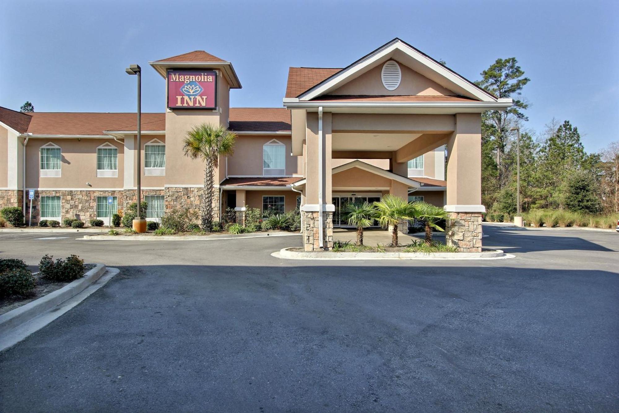 Magnolia Inn And Suites Pooler Exterior photo